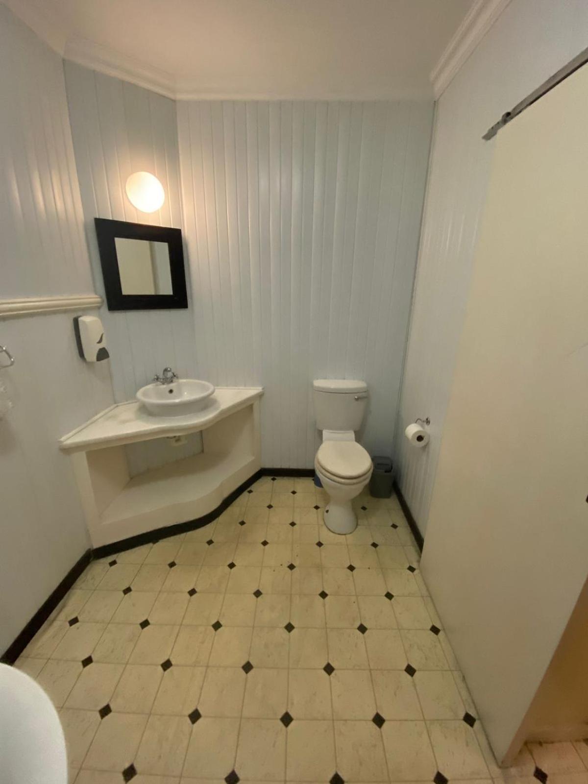 Green Door Guesthouse モーセル・ベイ 部屋 写真
