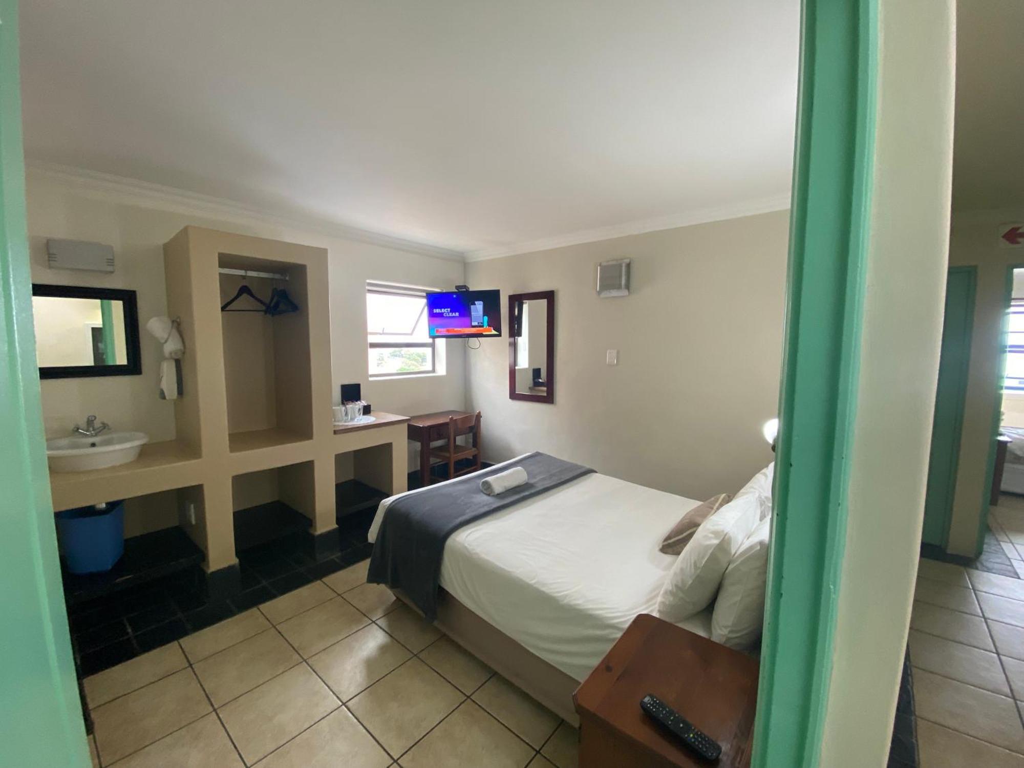 Green Door Guesthouse モーセル・ベイ 部屋 写真